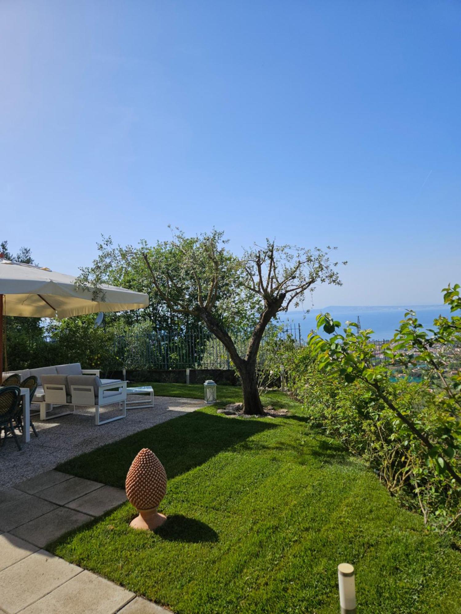 Casa Cali Acomodação com café da manhã Piano di Sorrento Exterior foto